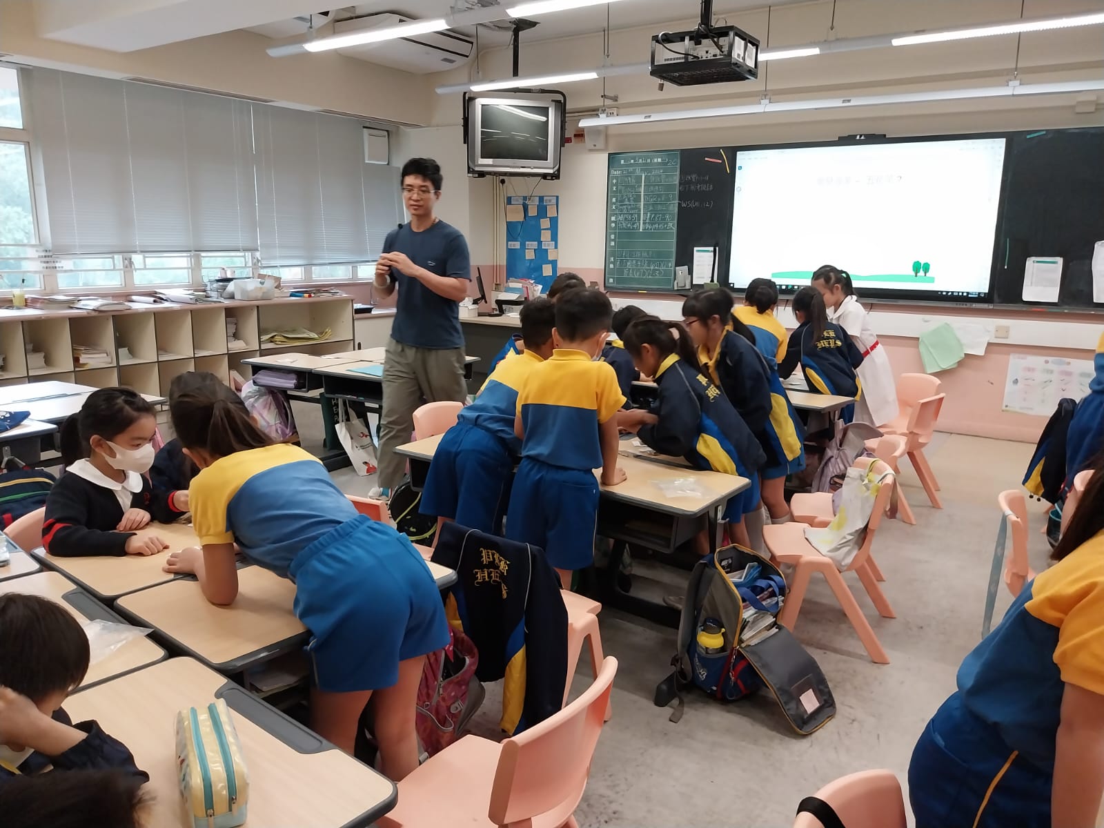 2024-25走入校園中草藥園教學 — 活動相片