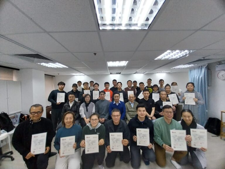 龍氏治脊療法課程實況